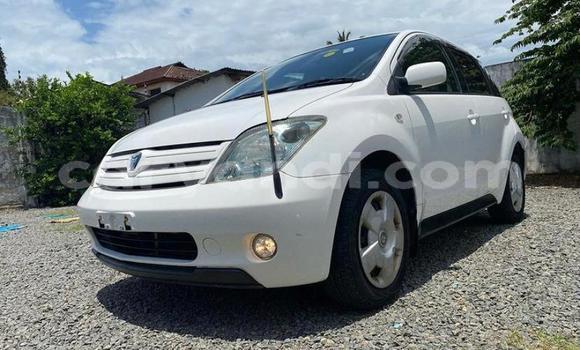 Acheter Occasion Voiture Toyota IST Noir à Lusaka, Zambie Acheter Occasion Voiture Toyota IST Noir à Lusaka, Zambie