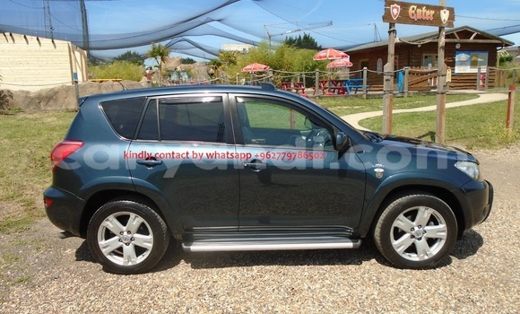 Acheter Occasion Voiture Toyota RAV4 Noir à Lusaka, Zambie Acheter Occasion Voiture Toyota RAV4 Noir à Lusaka, Zambie
