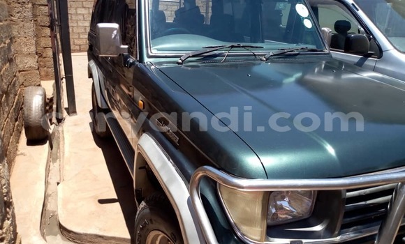 Acheter Import Voiture Toyota Land Cruiser Prado Noir à Lusaka, Zambie Acheter Import Voiture Toyota Land Cruiser Prado Noir à Lusaka, Zambie