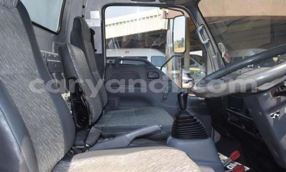 Acheter Occasion Utilitaire Isuzu FTR 850 Blanc à Chililabombwe, Copperbelt Acheter Occasion Utilitaire Isuzu FTR 850 Blanc à Chililabombwe, Copperbelt