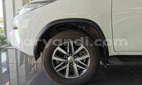 Acheter Occasion Voiture Toyota Fortuner Blanc à Chipata, Zambie Acheter Occasion Voiture Toyota Fortuner Blanc à Chipata, Zambie