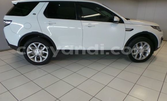 Buy Used Land Rover Discovery Sport White Car in Livingstone in Zambia Buy Used Land Rover Discovery Sport White Car in Livingstone in Zambia