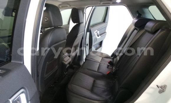 Buy Used Land Rover Discovery Sport White Car in Livingstone in Zambia Buy Used Land Rover Discovery Sport White Car in Livingstone in Zambia