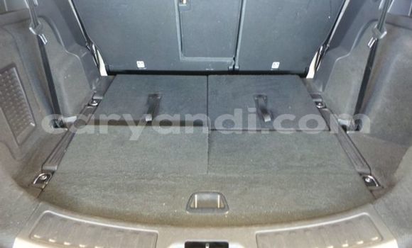 Buy Used Land Rover Discovery Sport White Car in Livingstone in Zambia Buy Used Land Rover Discovery Sport White Car in Livingstone in Zambia