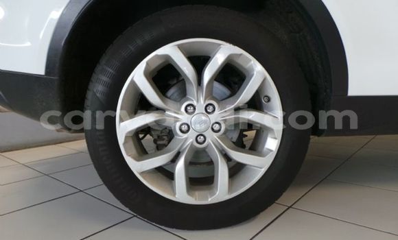 Buy Used Land Rover Discovery Sport White Car in Livingstone in Zambia Buy Used Land Rover Discovery Sport White Car in Livingstone in Zambia