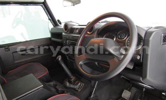Acheter Occasion Voiture Land Rover Defender Noir à Chipata, Zambie Acheter Occasion Voiture Land Rover Defender Noir à Chipata, Zambie