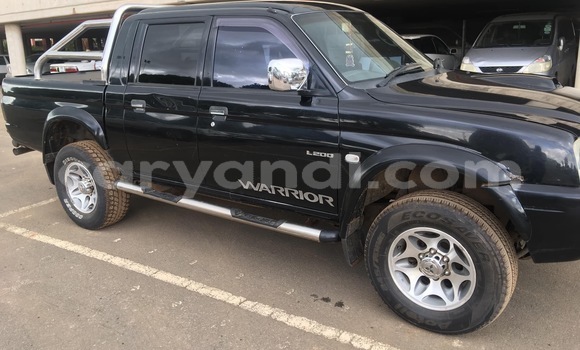 Acheter Occasion Voiture Mitsubishi L200 Noir à Lusaka, Zambie Acheter Occasion Voiture Mitsubishi L200 Noir à Lusaka, Zambie