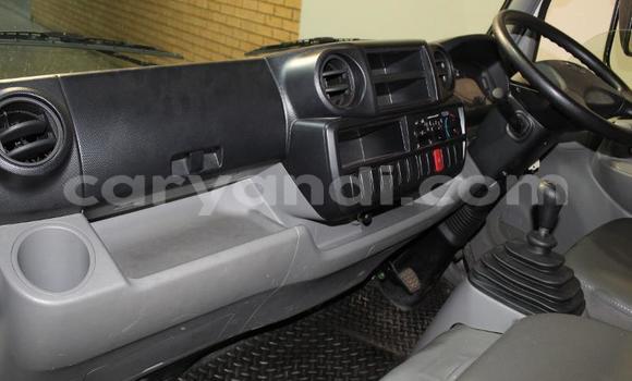 Nunua Ilio tumika Toyota Dyna Nyeupe Lori ndani ya Kaoma nchini Magharibi Nunua Ilio tumika Toyota Dyna Nyeupe Lori ndani ya Kaoma nchini Magharibi