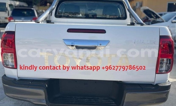 Buy Used Toyota Hilux Black Car in Lusaka in Zambia Buy Used Toyota Hilux Black Car in Lusaka in Zambia