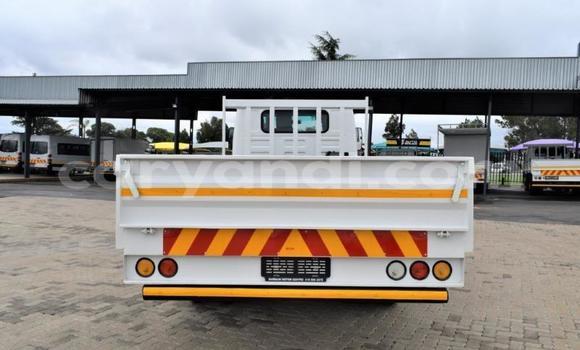 Acheter Occasion Utilitaire Toyota Dyna Blanc à Mkushi, Central Acheter Occasion Utilitaire Toyota Dyna Blanc à Mkushi, Central