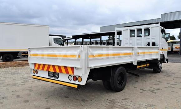 Acheter Occasion Utilitaire Toyota Dyna Blanc à Mkushi, Central Acheter Occasion Utilitaire Toyota Dyna Blanc à Mkushi, Central