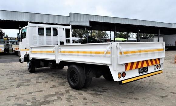 Acheter Occasion Utilitaire Toyota Dyna Blanc à Mkushi, Central Acheter Occasion Utilitaire Toyota Dyna Blanc à Mkushi, Central