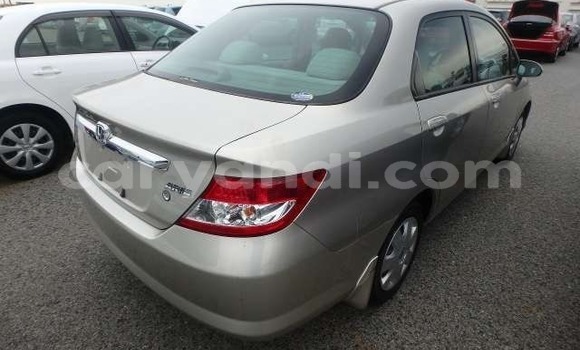 Acheter Import Voiture Honda Fit Aria Beige à Lusaka, Zambie Acheter Import Voiture Honda Fit Aria Beige à Lusaka, Zambie