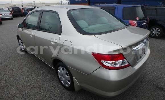 Acheter Import Voiture Honda Fit Aria Beige à Lusaka, Zambie Acheter Import Voiture Honda Fit Aria Beige à Lusaka, Zambie