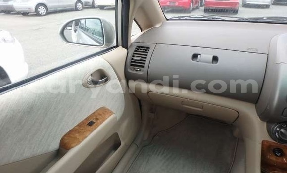 Acheter Import Voiture Honda Fit Aria Beige à Lusaka, Zambie Acheter Import Voiture Honda Fit Aria Beige à Lusaka, Zambie