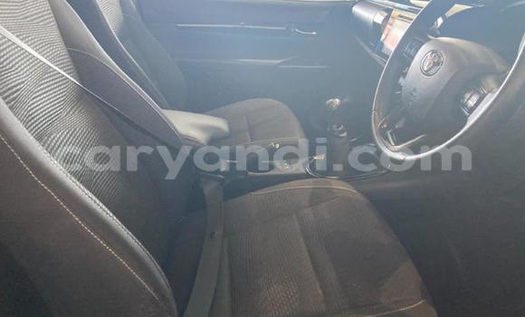 Nunua Ilio tumika Toyota Hilux Nyingine Gari ndani ya Chingola nchini Zambia Nunua Ilio tumika Toyota Hilux Nyingine Gari ndani ya Chingola nchini Zambia