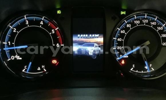 Buy Used Toyota Hilux White Car in Katete in Eastern Buy Used Toyota Hilux White Car in Katete in Eastern