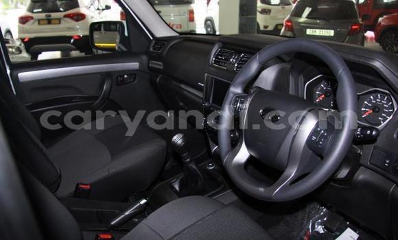 Buy Used Mahindra Armada White Car in Ndola in Zambia Buy Used Mahindra Armada White Car in Ndola in Zambia