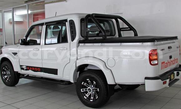 Buy Used Mahindra Armada White Car in Ndola in Zambia Buy Used Mahindra Armada White Car in Ndola in Zambia