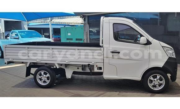 Tenga Tsaru Scania R420 Chena Rori in Chipata in Zambia Tenga Tsaru Scania R420 Chena Rori in Chipata in Zambia