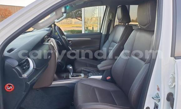 Buy Used Toyota Fortuner White Car in Choma in Southern Buy Used Toyota Fortuner White Car in Choma in Southern