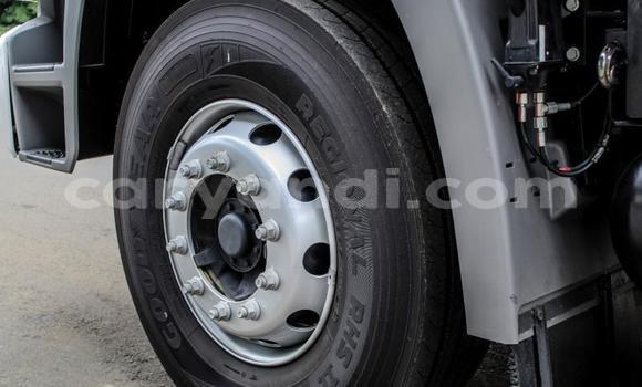 Buy Used Mitsubishi Fuso White Truck in Katete in Eastern Buy Used Mitsubishi Fuso White Truck in Katete in Eastern