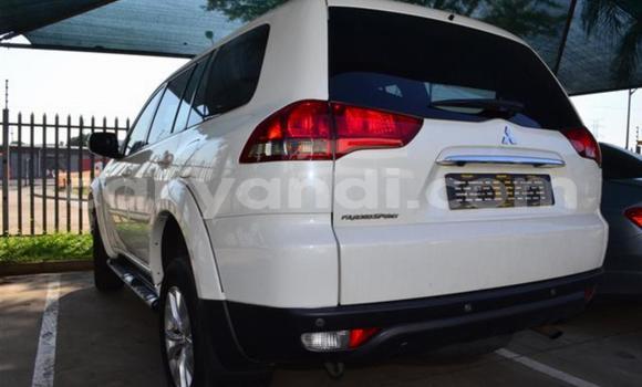 Buy Used Mitsubishi Pajero Sport White Car in Mkushi in Central Buy Used Mitsubishi Pajero Sport White Car in Mkushi in Central