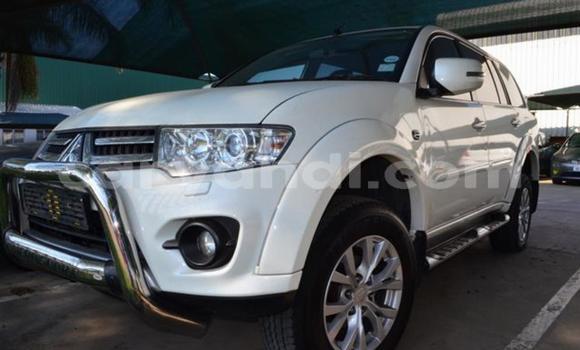 Buy Used Mitsubishi Pajero Sport White Car in Mkushi in Central Buy Used Mitsubishi Pajero Sport White Car in Mkushi in Central
