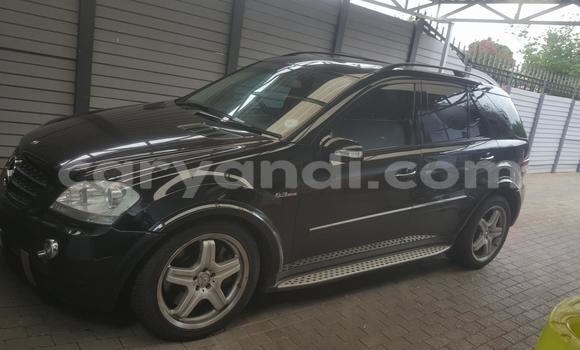 Acheter Occasion Voiture Mercedes‒Benz ML–Class Noir à Chingola, Zambie