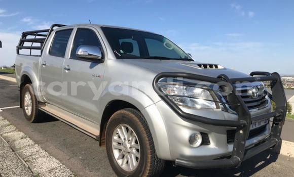 Buy Used Toyota Hilux Silver Car in Chipata in Zambia