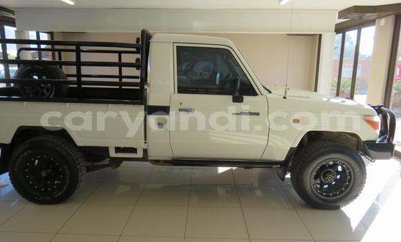 Acheter Occasion Voiture Toyota Land Cruiser Autre à Chipata, Zambie Acheter Occasion Voiture Toyota Land Cruiser Autre à Chipata, Zambie