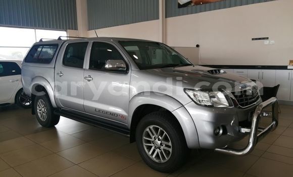 Buy Used Toyota Hilux Silver Car in Livingstone in Zambia