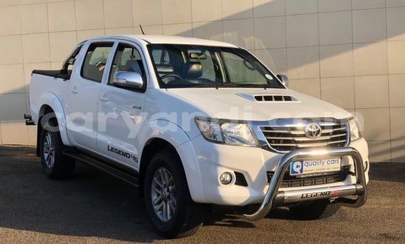 Nunua Ilio tumika Toyota Hilux Nyeupe Gari ndani ya Lusaka nchini Zambia Nunua Ilio tumika Toyota Hilux Nyeupe Gari ndani ya Lusaka nchini Zambia