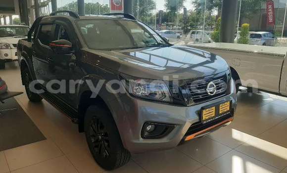 Nunua Ilio tumika Nissan Navara Nyeupe Gari ndani ya Lusaka nchini Zambia Nunua Ilio tumika Nissan Navara Nyeupe Gari ndani ya Lusaka nchini Zambia