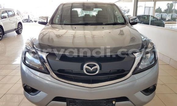 Acheter Occasion Voiture Mazda BT-50 Gris à Livingstone, Zambie Acheter Occasion Voiture Mazda BT-50 Gris à Livingstone, Zambie