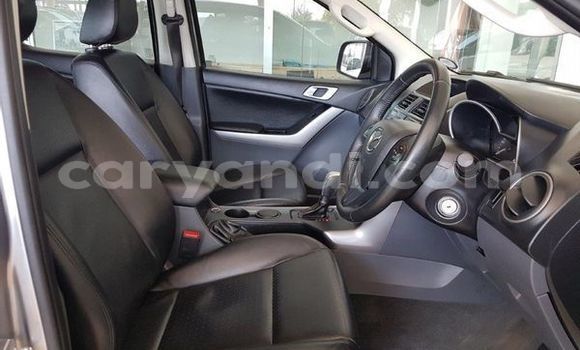 Acheter Occasion Voiture Mazda BT-50 Gris à Livingstone, Zambie Acheter Occasion Voiture Mazda BT-50 Gris à Livingstone, Zambie