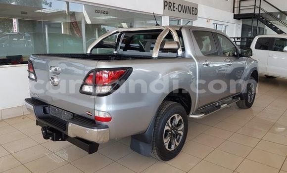 Acheter Occasion Voiture Mazda BT-50 Gris à Livingstone, Zambie Acheter Occasion Voiture Mazda BT-50 Gris à Livingstone, Zambie