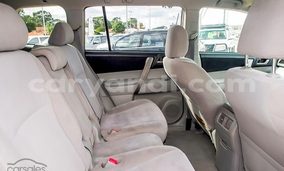 Acheter Occasion Voiture Toyota Kluger Gris à Lusaka, Zambie Acheter Occasion Voiture Toyota Kluger Gris à Lusaka, Zambie