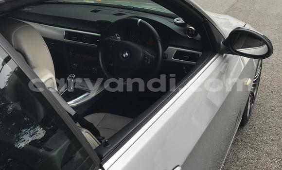 Tenga Tsaru BMW 3–Series Sirivha Mota in Lusaka in Zambia Tenga Tsaru BMW 3–Series Sirivha Mota in Lusaka in Zambia