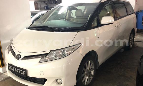 Tenga Tsaru Toyota Previa Chena Mota in Lusaka in Zambia Tenga Tsaru Toyota Previa Chena Mota in Lusaka in Zambia