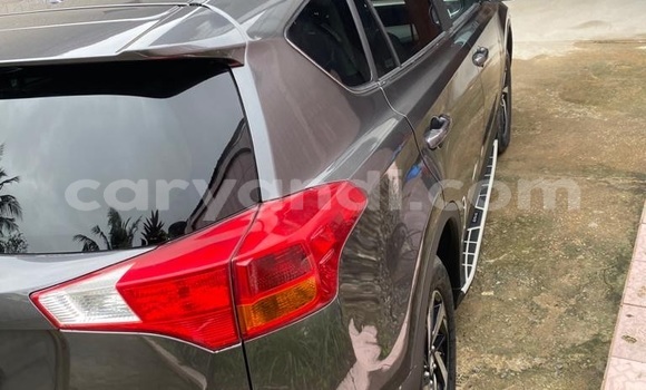 Acheter Occasion Voiture Toyota RAV4 Noir à Lusaka, Zambie Acheter Occasion Voiture Toyota RAV4 Noir à Lusaka, Zambie