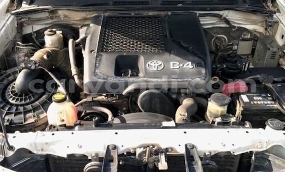 Acheter Occasion Voiture Toyota Hilux Blanc à Livingstone, Zambie Acheter Occasion Voiture Toyota Hilux Blanc à Livingstone, Zambie