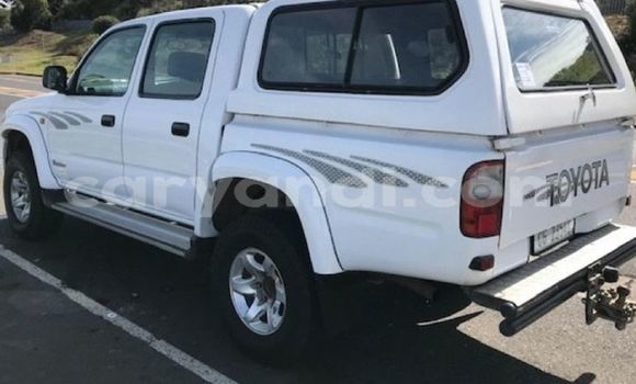 Buy Used Toyota Hilux White Car in Livingstone in Zambia Buy Used Toyota Hilux White Car in Livingstone in Zambia
