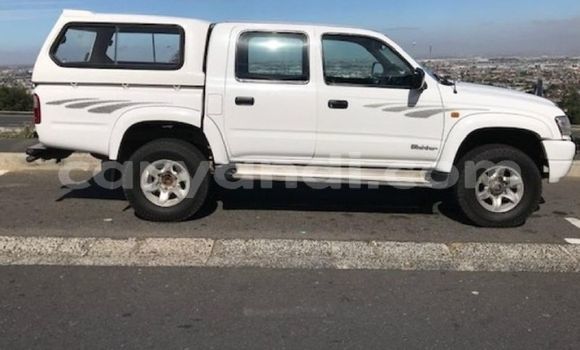 Buy Used Toyota Hilux White Car in Livingstone in Zambia Buy Used Toyota Hilux White Car in Livingstone in Zambia