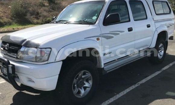 Buy Used Toyota Hilux White Car in Livingstone in Zambia Buy Used Toyota Hilux White Car in Livingstone in Zambia