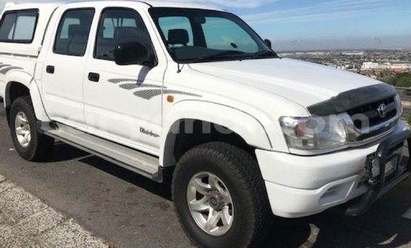 Buy Used Toyota Hilux White Car in Livingstone in Zambia Buy Used Toyota Hilux White Car in Livingstone in Zambia