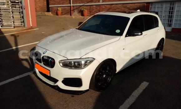 Acheter Occasion Voiture BMW 1-Series Blanc à Chipata, Zambie