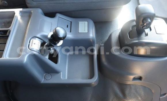 Buy Used Isuzu FTR 850 White Truck in Chipata in Zambia Buy Used Isuzu FTR 850 White Truck in Chipata in Zambia