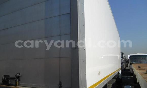 Buy Used Volkswagen TRUCK White Truck in Chipata in Zambia Buy Used Volkswagen TRUCK White Truck in Chipata in Zambia