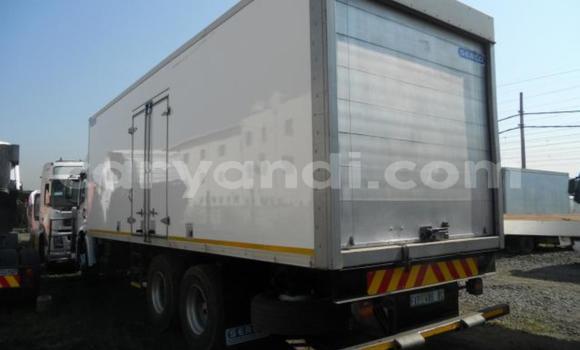 Buy Used Volkswagen TRUCK White Truck in Chipata in Zambia Buy Used Volkswagen TRUCK White Truck in Chipata in Zambia